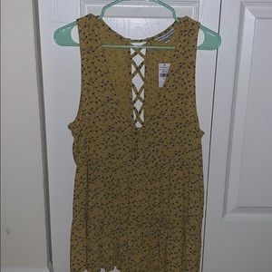 Women’s sleeveless top